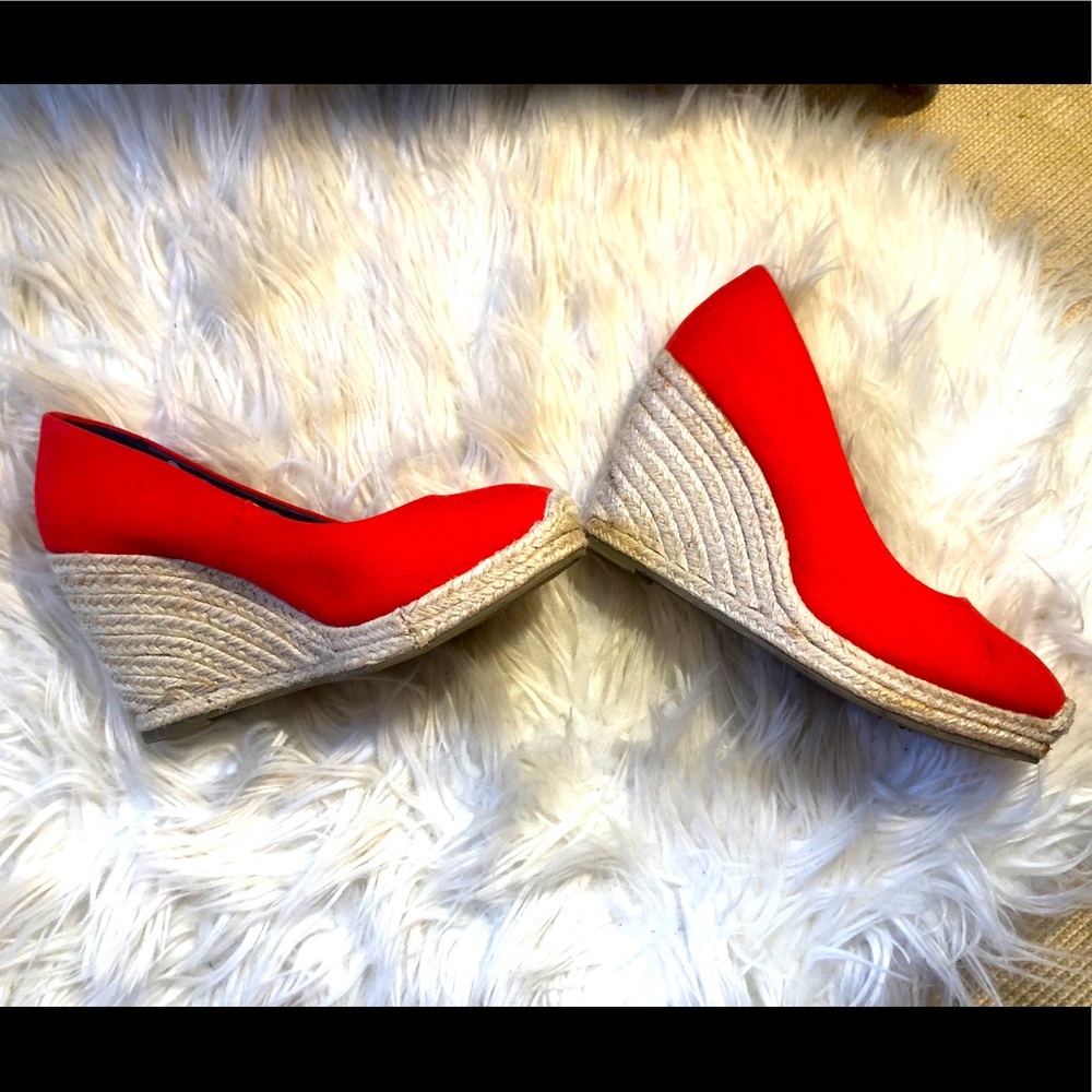 Merona Coral Wedge Heels